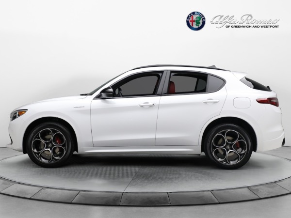 New 2023 Alfa Romeo Stelvio Veloce for sale $59,490 at Bentley Greenwich in Greenwich CT 06830 3