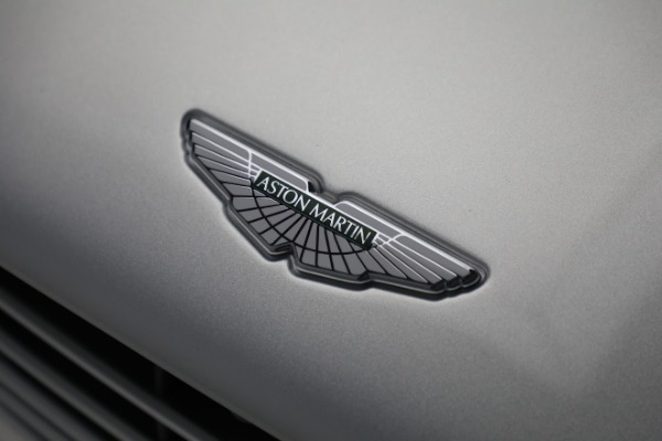Used 2019 Aston Martin DB11 V8 for sale $122,900 at Bentley Greenwich in Greenwich CT 06830 27