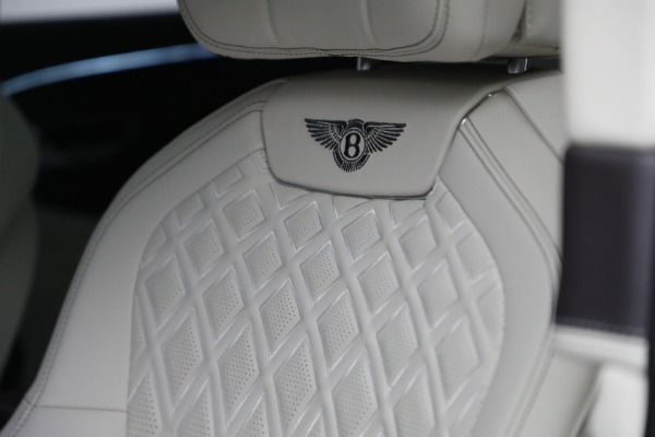 Used 2022 Bentley Flying Spur W12 for sale $249,900 at Bentley Greenwich in Greenwich CT 06830 23