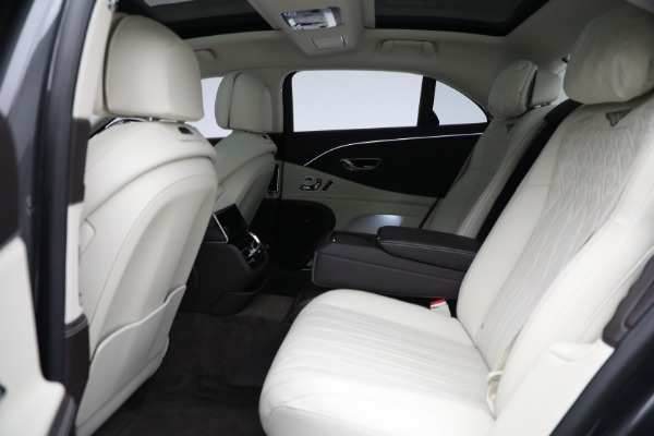 Used 2022 Bentley Flying Spur W12 for sale $249,900 at Bentley Greenwich in Greenwich CT 06830 25