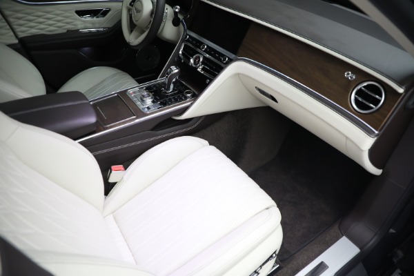 Used 2022 Bentley Flying Spur W12 for sale $249,900 at Bentley Greenwich in Greenwich CT 06830 27