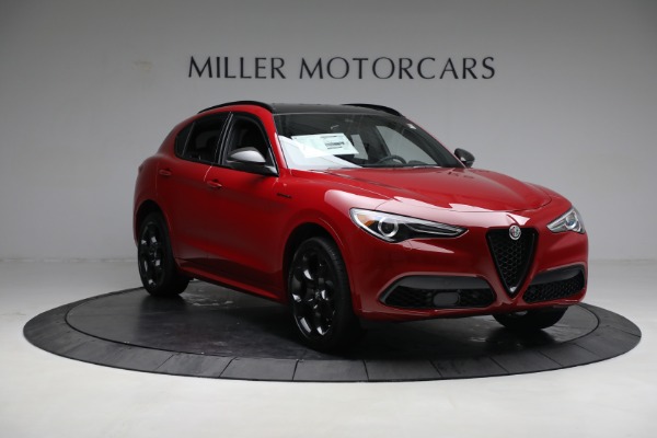 New 2023 Alfa Romeo Stelvio Estrema for sale $63,465 at Bentley Greenwich in Greenwich CT 06830 11