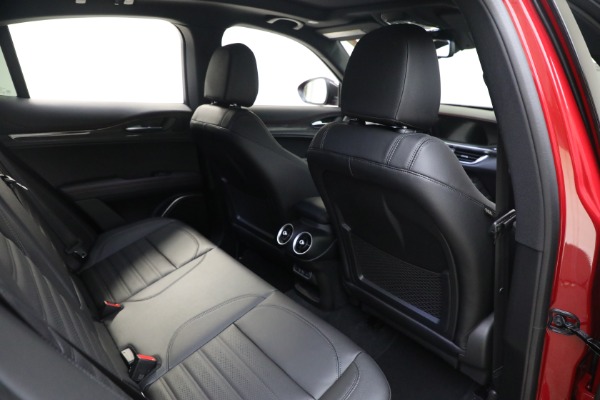 New 2023 Alfa Romeo Stelvio Estrema for sale $63,465 at Bentley Greenwich in Greenwich CT 06830 28