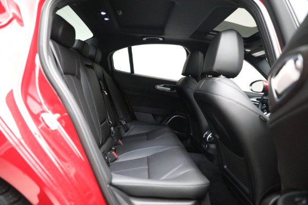 New 2023 Alfa Romeo Giulia Ti for sale $53,910 at Bentley Greenwich in Greenwich CT 06830 20