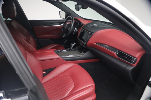 Used 2023 Maserati Levante GT for sale $42,900 at Bentley Greenwich in Greenwich CT 06830 16