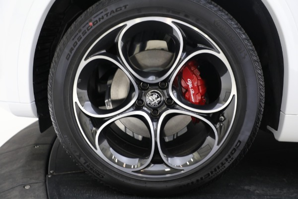 New 2023 Alfa Romeo Stelvio Veloce for sale $59,265 at Bentley Greenwich in Greenwich CT 06830 18
