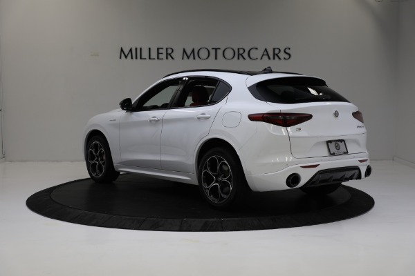 New 2023 Alfa Romeo Stelvio Veloce for sale Sold at Bentley Greenwich in Greenwich CT 06830 4