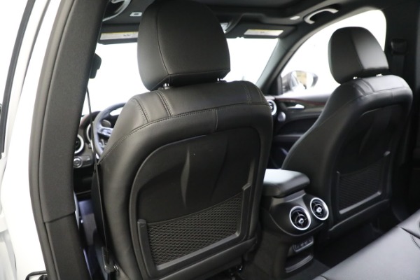 New 2023 Alfa Romeo Stelvio Estrema for sale Call for price at Bentley Greenwich in Greenwich CT 06830 19
