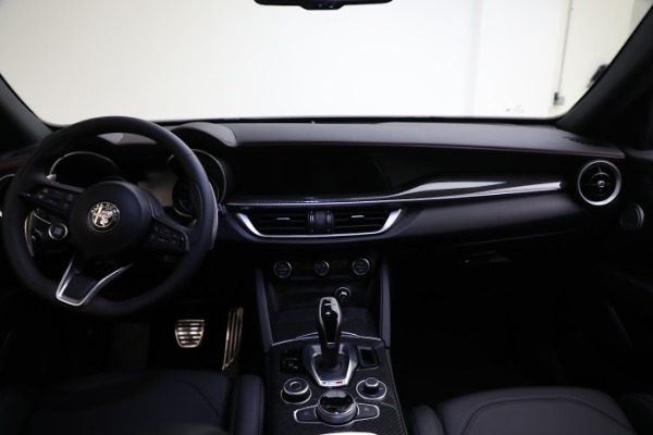 New 2023 Alfa Romeo Stelvio Estrema for sale Call for price at Bentley Greenwich in Greenwich CT 06830 27