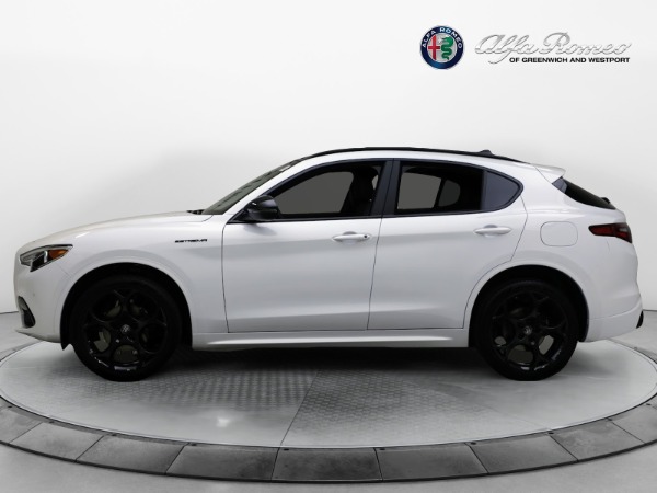 New 2023 Alfa Romeo Stelvio Estrema for sale $62,965 at Bentley Greenwich in Greenwich CT 06830 4