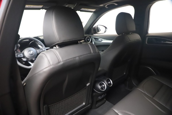New 2023 Alfa Romeo Stelvio Veloce for sale $60,940 at Bentley Greenwich in Greenwich CT 06830 18
