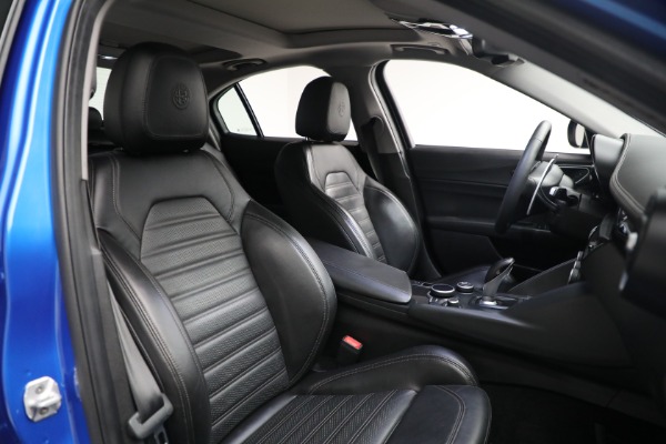 Used 2019 Alfa Romeo Giulia Ti Sport Carbon for sale $34,900 at Bentley Greenwich in Greenwich CT 06830 19