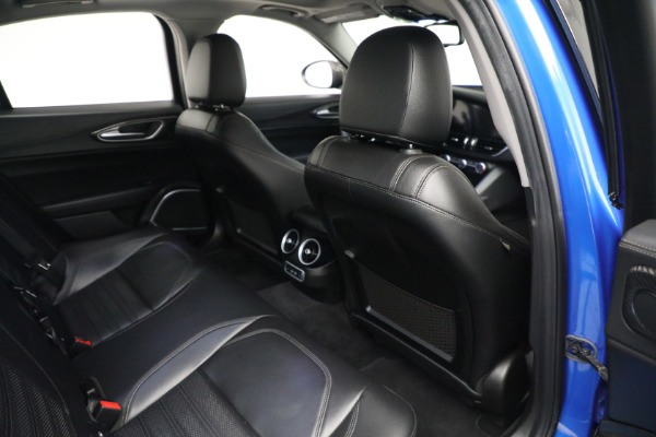 Used 2019 Alfa Romeo Giulia Ti Sport Carbon for sale $34,900 at Bentley Greenwich in Greenwich CT 06830 20