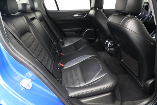 Used 2019 Alfa Romeo Giulia Ti Sport Carbon for sale $34,900 at Bentley Greenwich in Greenwich CT 06830 21