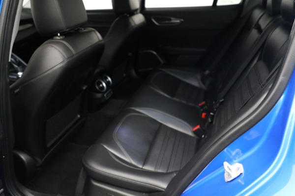 Used 2019 Alfa Romeo Giulia Ti Sport Carbon for sale $34,900 at Bentley Greenwich in Greenwich CT 06830 24