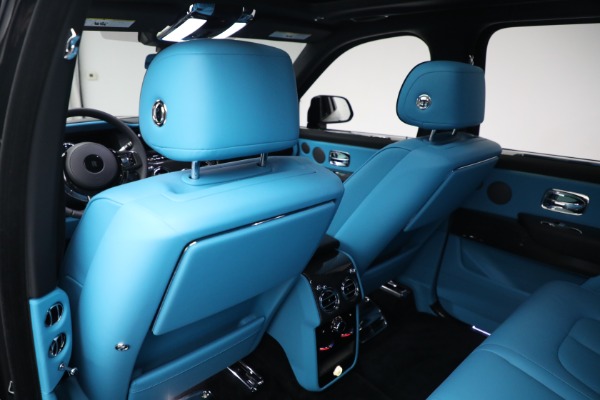 Used 2022 Rolls-Royce Black Badge Cullinan for sale $395,900 at Bentley Greenwich in Greenwich CT 06830 16