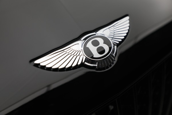 New 2023 Bentley Bentayga EWB Azure V8 for sale $297,600 at Bentley Greenwich in Greenwich CT 06830 14