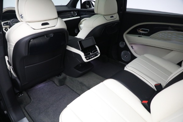 New 2023 Bentley Bentayga EWB Azure V8 for sale $297,600 at Bentley Greenwich in Greenwich CT 06830 21