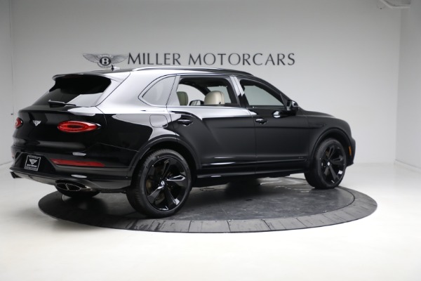 New 2023 Bentley Bentayga EWB Azure V8 for sale $297,600 at Bentley Greenwich in Greenwich CT 06830 8
