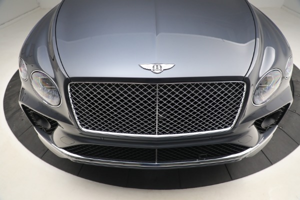 New 2023 Bentley Bentayga V8 for sale $230,170 at Bentley Greenwich in Greenwich CT 06830 13