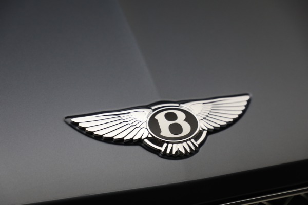New 2023 Bentley Bentayga V8 for sale $230,170 at Bentley Greenwich in Greenwich CT 06830 14