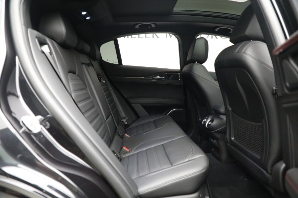 New 2023 Alfa Romeo Stelvio Estrema for sale $63,175 at Bentley Greenwich in Greenwich CT 06830 21