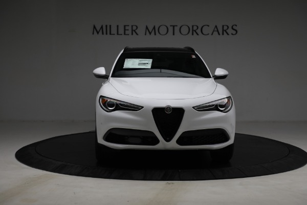 New 2023 Alfa Romeo Stelvio Sprint for sale $51,665 at Bentley Greenwich in Greenwich CT 06830 12