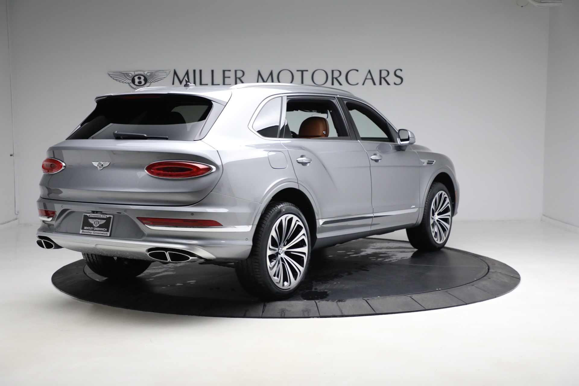 Pre-Owned 2023 Bentley Bentayga EWB Azure V8 For Sale (Special