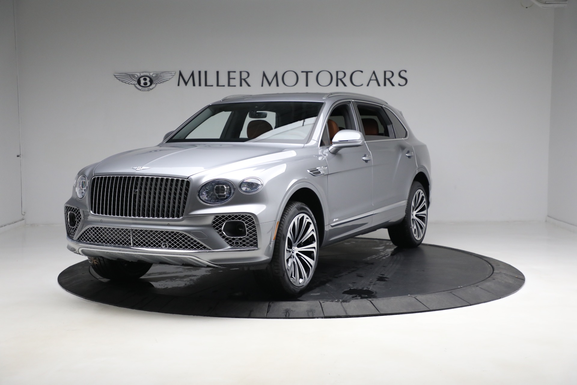 New 2023 Bentley Bentayga EWB Azure V8 for sale $274,655 at Bentley Greenwich in Greenwich CT 06830 1