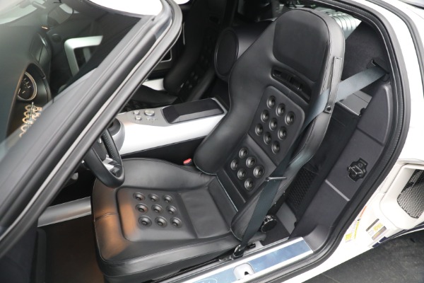 Used 2006 Ford GT for sale $449,900 at Bentley Greenwich in Greenwich CT 06830 15