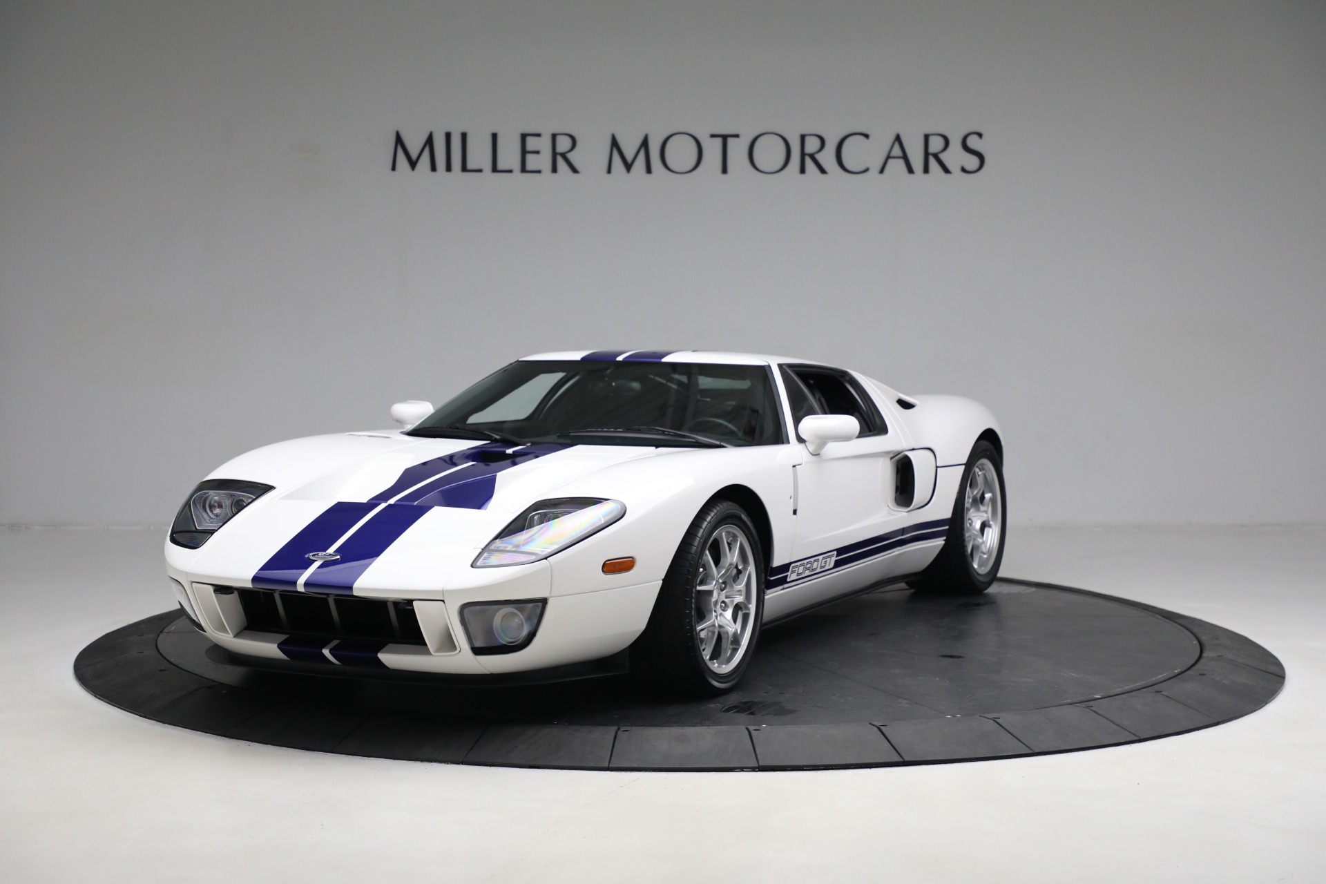 Used 2006 Ford GT for sale Sold at Bentley Greenwich in Greenwich CT 06830 1