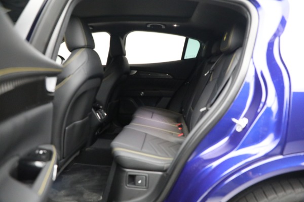 New 2023 Maserati Grecale Modena for sale $79,995 at Bentley Greenwich in Greenwich CT 06830 18