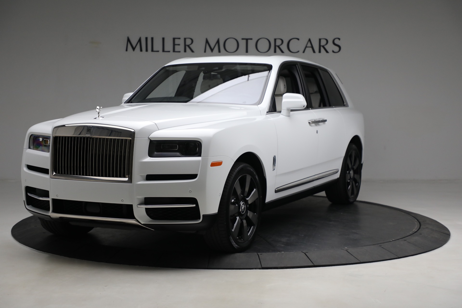 New 2023 Rolls-Royce Cullinan for sale Sold at Bentley Greenwich in Greenwich CT 06830 1