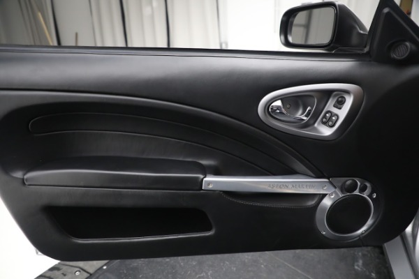 Used 2005 Aston Martin V12 Vanquish S for sale $199,900 at Bentley Greenwich in Greenwich CT 06830 19
