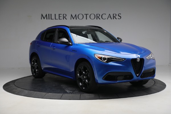 New 2023 Alfa Romeo Stelvio Estrema for sale $63,625 at Bentley Greenwich in Greenwich CT 06830 11