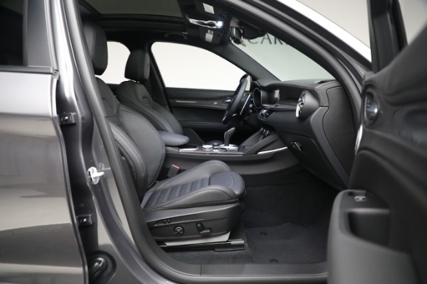 New 2023 Alfa Romeo Stelvio Quadrifoglio for sale $79,900 at Bentley Greenwich in Greenwich CT 06830 16