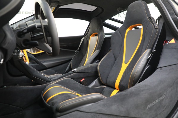 Used 2018 McLaren 720S Performance for sale $289,900 at Bentley Greenwich in Greenwich CT 06830 19