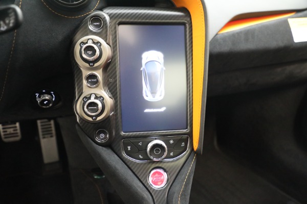 Used 2018 McLaren 720S Performance for sale $289,900 at Bentley Greenwich in Greenwich CT 06830 27