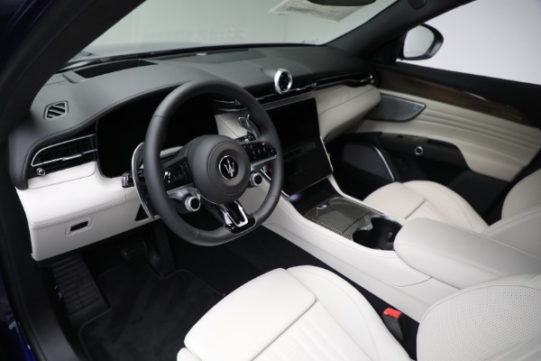 New 2023 Maserati Grecale Modena for sale $86,697 at Bentley Greenwich in Greenwich CT 06830 16