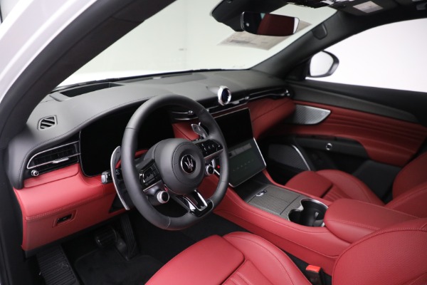 New 2023 Maserati Grecale Modena for sale $85,497 at Bentley Greenwich in Greenwich CT 06830 13