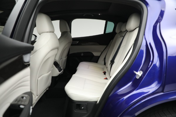 New 2023 Maserati Grecale Modena for sale $86,697 at Bentley Greenwich in Greenwich CT 06830 16