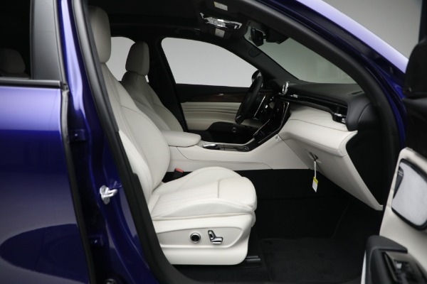 New 2023 Maserati Grecale Modena for sale $86,697 at Bentley Greenwich in Greenwich CT 06830 18