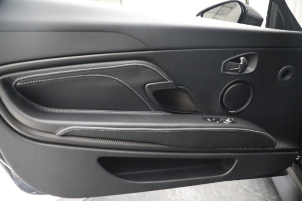 Used 2021 Aston Martin DBS Superleggera for sale $299,900 at Bentley Greenwich in Greenwich CT 06830 21