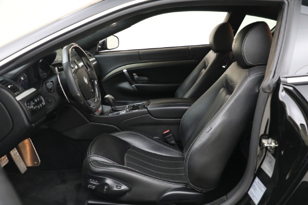 Used 2010 Maserati GranTurismo S Automatic for sale Sold at Bentley Greenwich in Greenwich CT 06830 15
