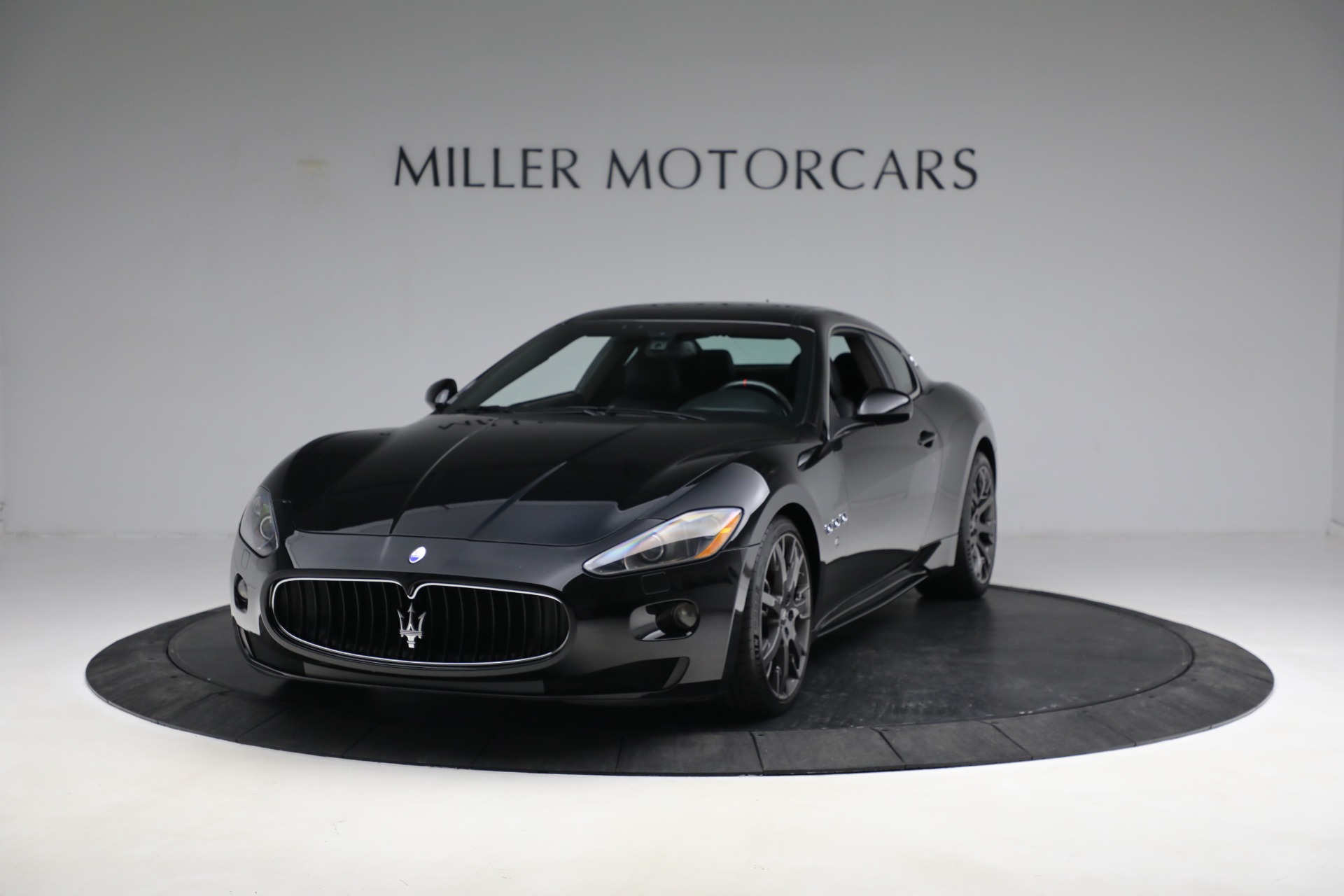 Used 2010 Maserati GranTurismo S Automatic for sale Sold at Bentley Greenwich in Greenwich CT 06830 1