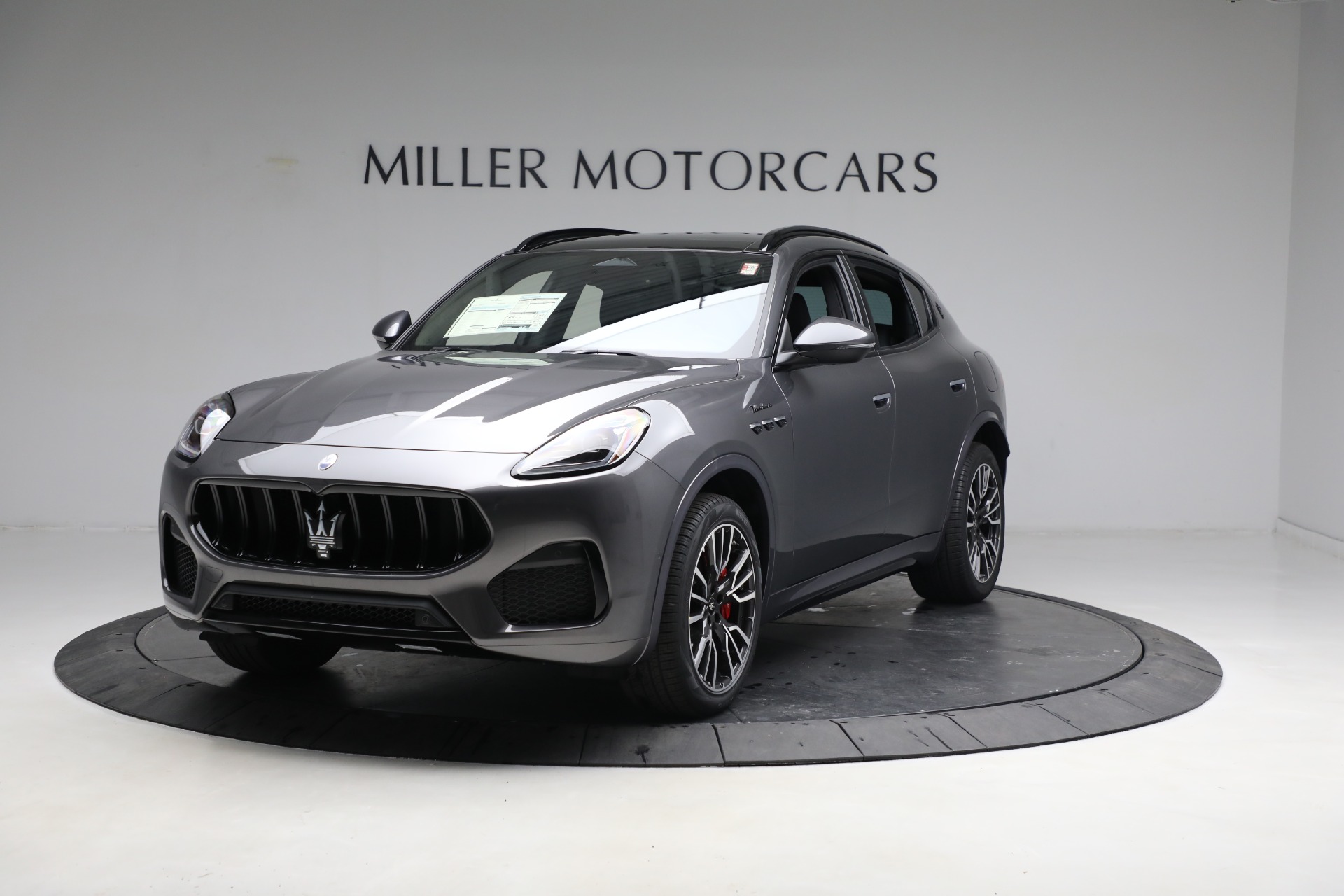 New 2023 Maserati Grecale Modena for sale $76,195 at Bentley Greenwich in Greenwich CT 06830 1