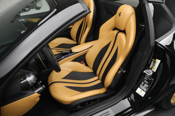 Used 2022 Ferrari 812 GTS for sale $769,900 at Bentley Greenwich in Greenwich CT 06830 21