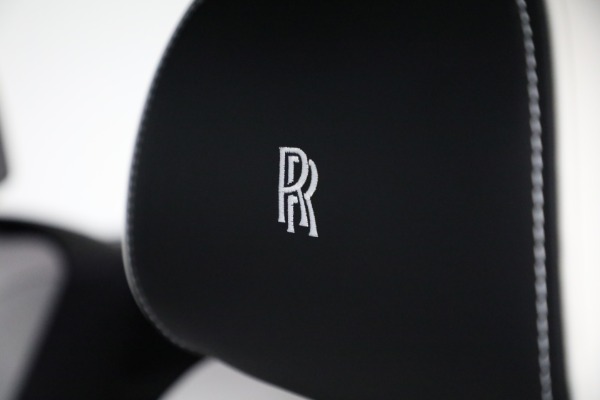 Used 2022 Rolls-Royce Black Badge Cullinan for sale Sold at Bentley Greenwich in Greenwich CT 06830 16