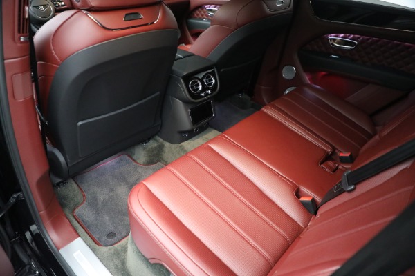 Used 2022 Bentley Bentayga Speed for sale $279,900 at Bentley Greenwich in Greenwich CT 06830 18