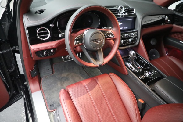 Used 2022 Bentley Bentayga Speed for sale $279,900 at Bentley Greenwich in Greenwich CT 06830 19
